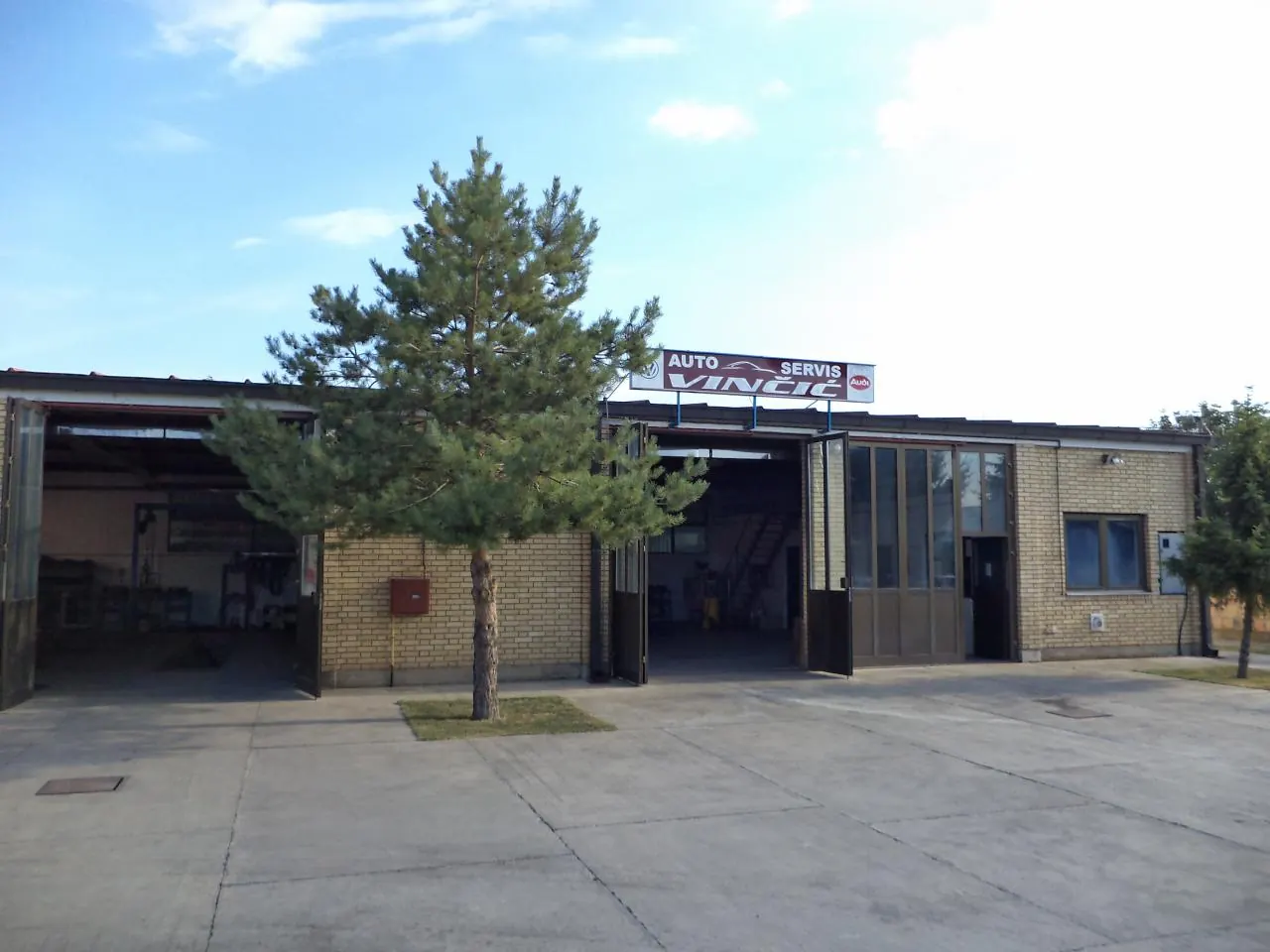 Auto usluge AUTO SERVIS VINČIĆ